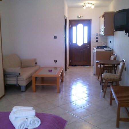 Studios Erotokritos Ammouliani Room photo