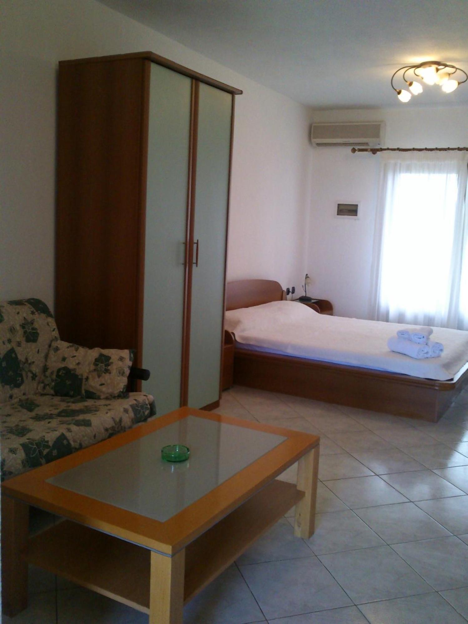 Studios Erotokritos Ammouliani Room photo